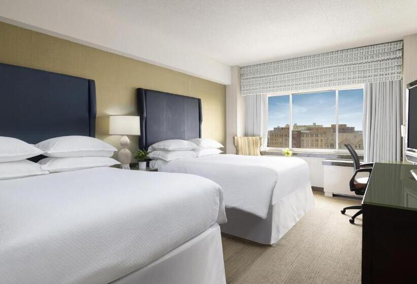 اتاق اجرایی, The Stamford