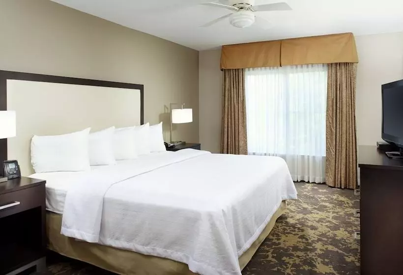 سوییت, Trellis West Charlotte