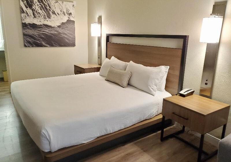 Люкс Executive Кровать Кинг, Wyndham Garden San Diego