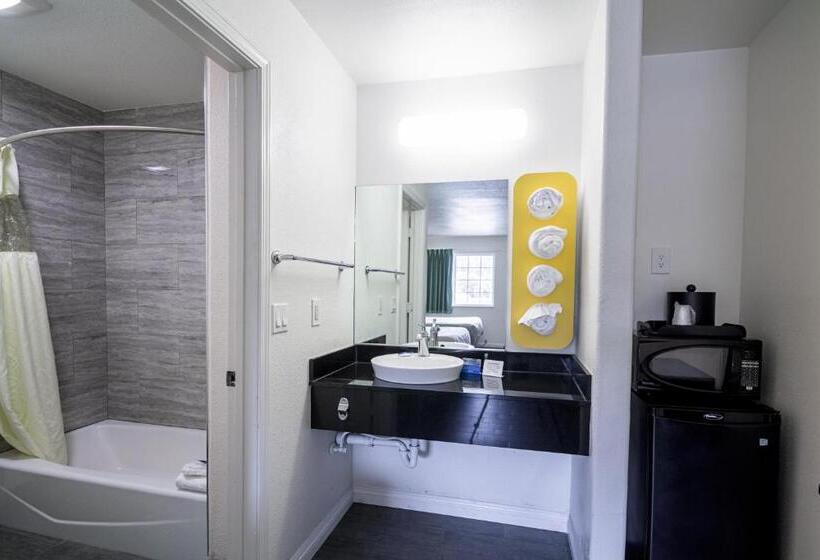 带大床的标准间, Fisherman S Cove Inn