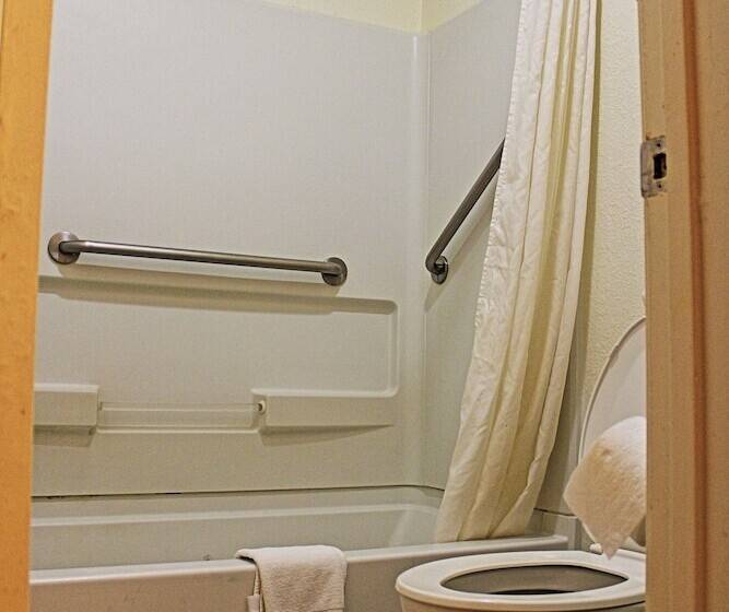 חדר סטנדרט שתי מיטות זוגיות, Victoria Palms Inn & Suites