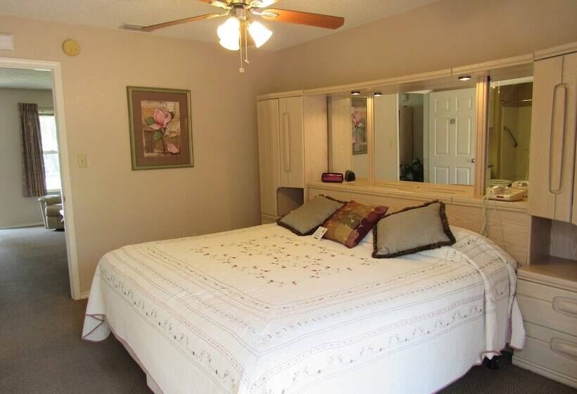 סוויטה דלוקס, Victoria Palms Inn & Suites