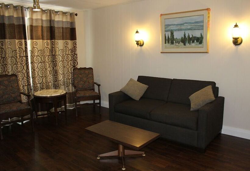 家庭套房, Sauble Beach Lodge