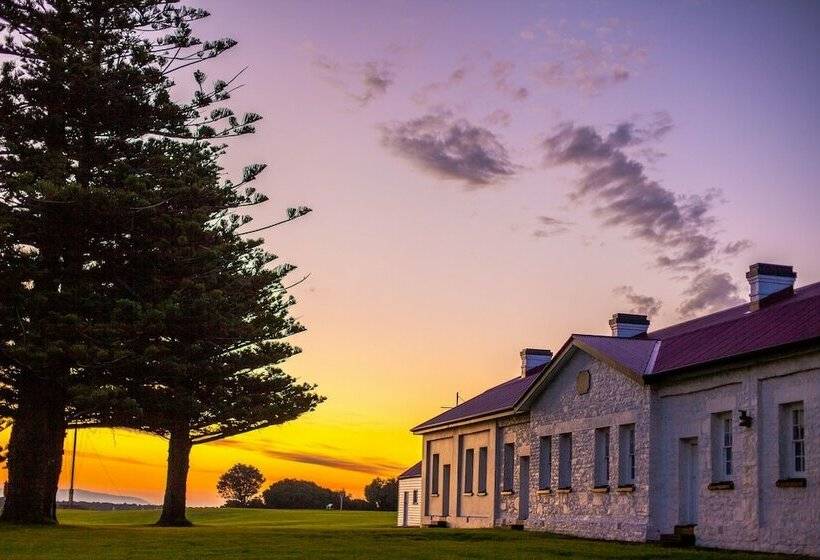 בית, 4 חדרי שינה, Low Head Pilot Station