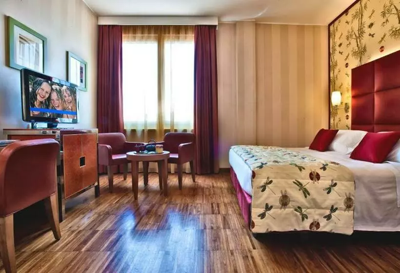 اتاق اجرایی, Enterprise Hotel Design & Boutique