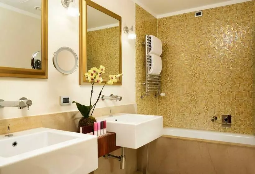 سوییت, Enterprise Hotel Design & Boutique