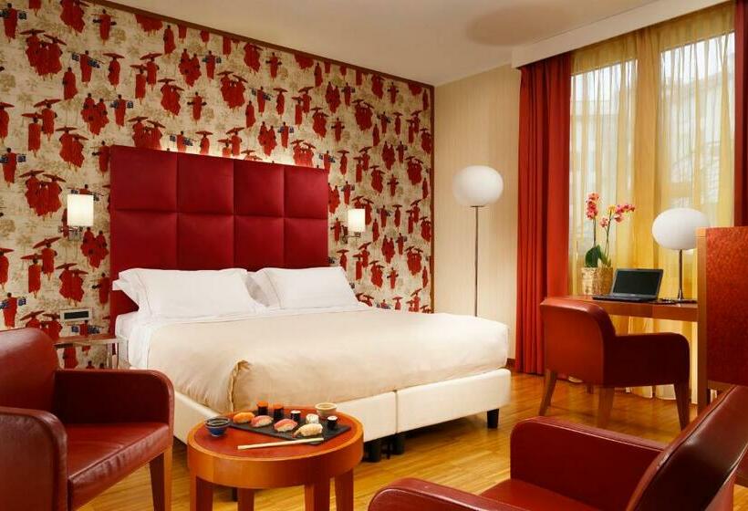 اتاق استاندارد سه نفره, Enterprise Hotel Design & Boutique