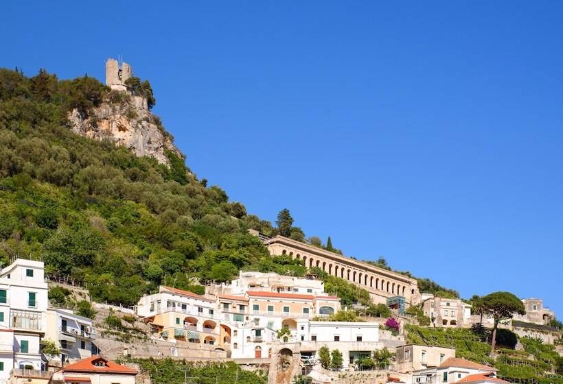 Номер Deluxe, Amalfi