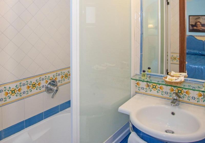 Четырехместный Номер Стандарт, Amalfi