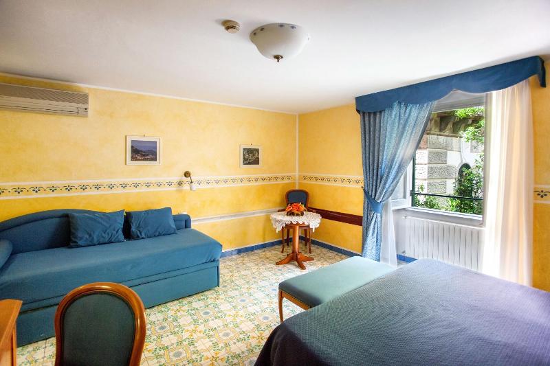 Номер Стандарт Трехместный, Amalfi
