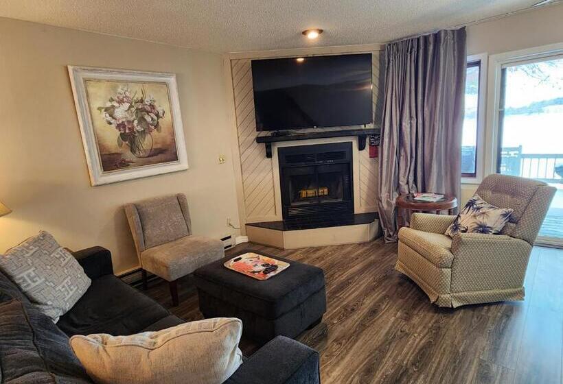 Семейный Номер, Caribbean Club Resort