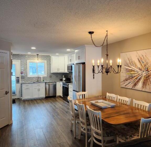 Семейный Номер, Caribbean Club Resort