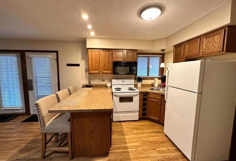 Апартаменты 2 Спальни, Caribbean Club Resort