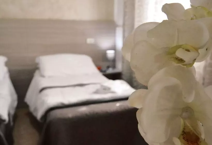 اتاق استاندارد, Colombo