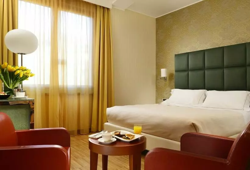 اتاق اجرایی, Enterprise Hotel Design & Boutique