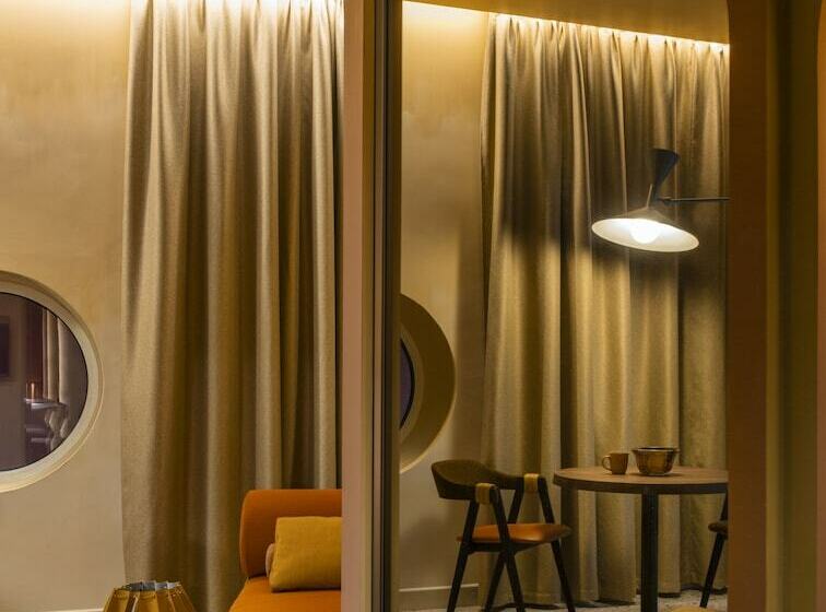 سوییت, Enterprise Hotel Design & Boutique