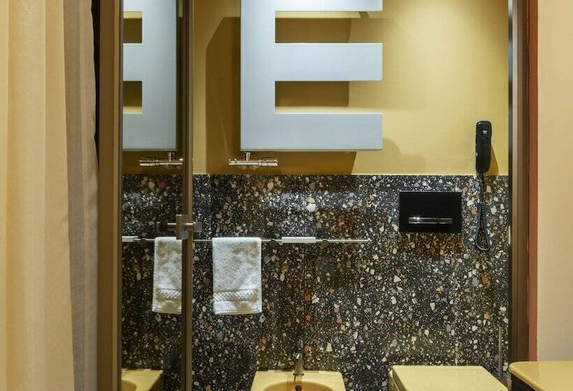 سوییت, Enterprise Hotel Design & Boutique