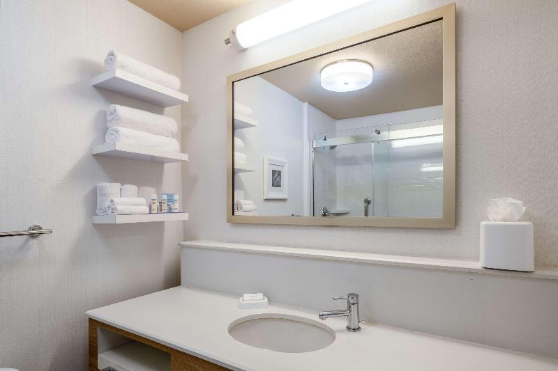 Стандартный Номер Кровать Кинг, Hampton Inn By Hilton Irvine East   Lake Forest