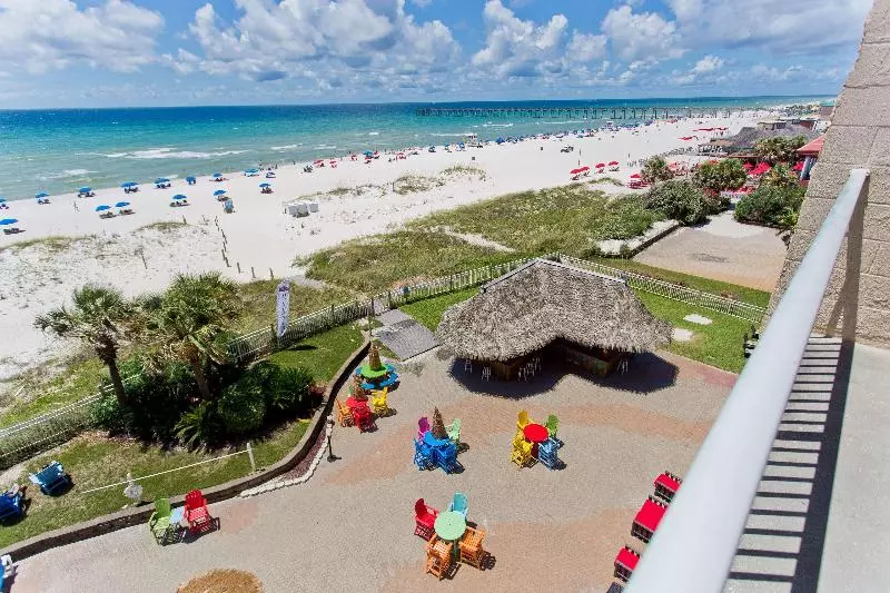 キングサイズベッドのスタンダードルーム, Hampton Inn Pensacola Beach