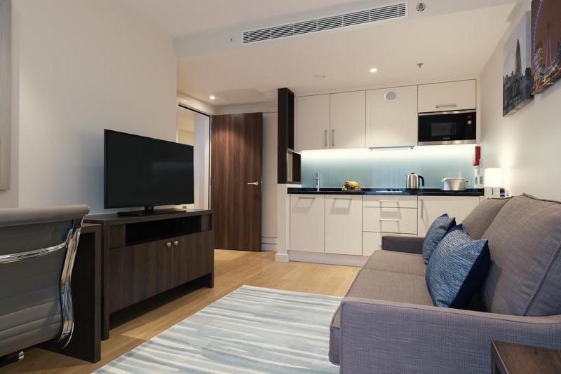 מיטת קינג בסוויטה, Hampton Inn & Suites Dallasdfw Airport Northgrapevine