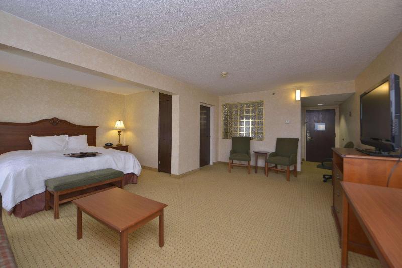 غرفة قياسية سرير كينج, Hampton Inn Wytheville