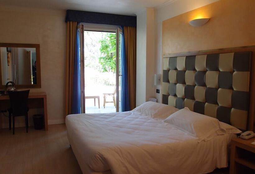 古典房间, Jr Resort Logos Forte Dei Marmi