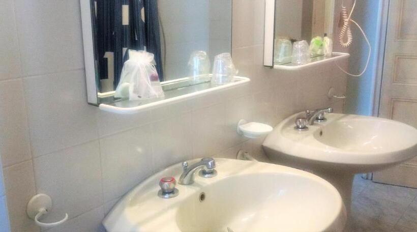 غرفة قياسية, Morandi