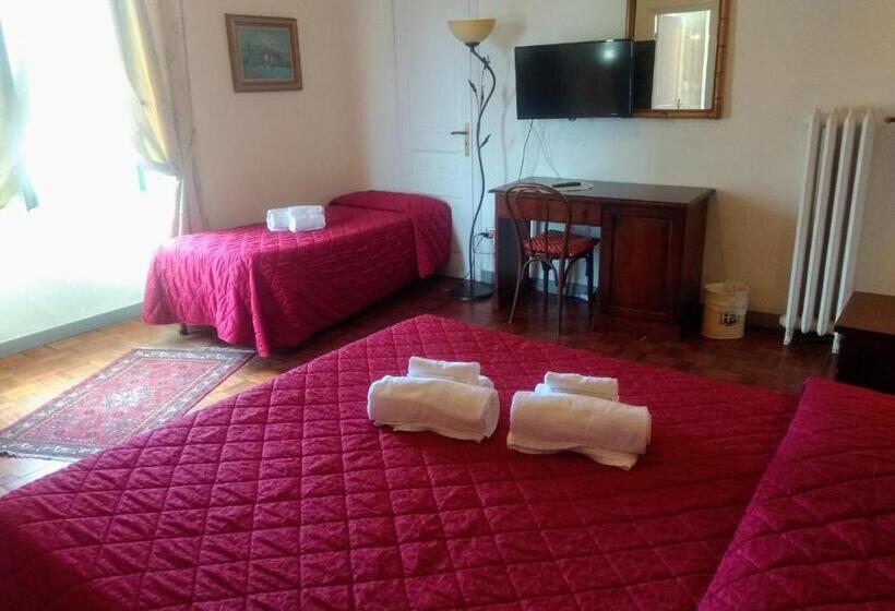 غرفة قياسية ثلاثية, Morandi