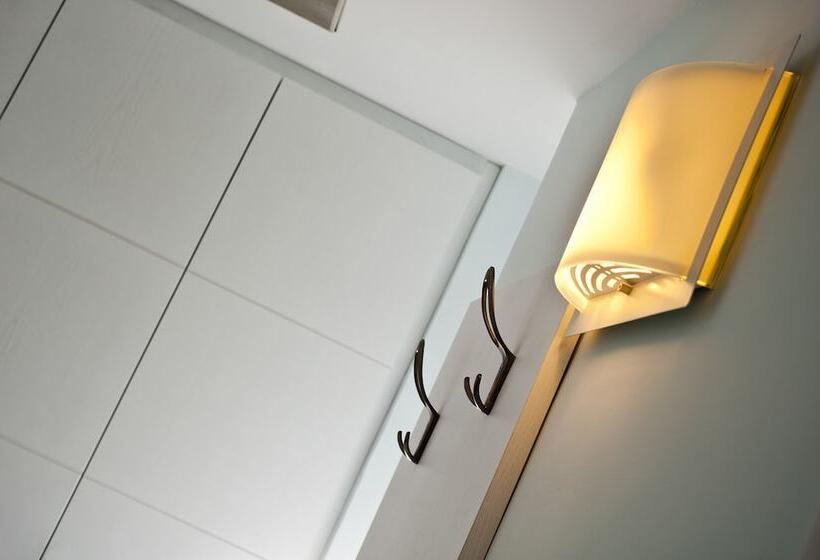 غرفة كومفورت ثلاثية, Villa Durrueli Resort & Spa