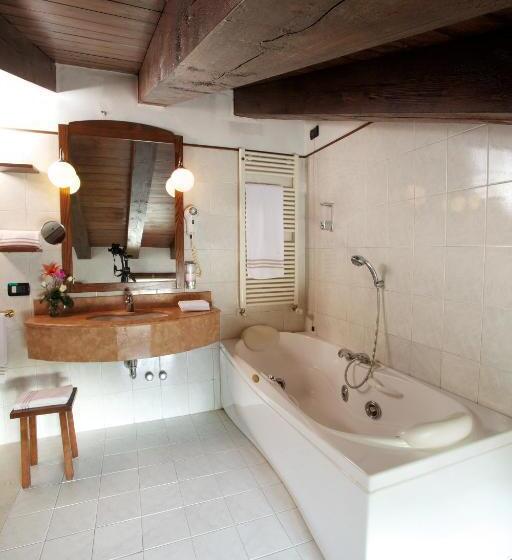 اتاق استاندارد با وان آب گرم, Primotel Brescia