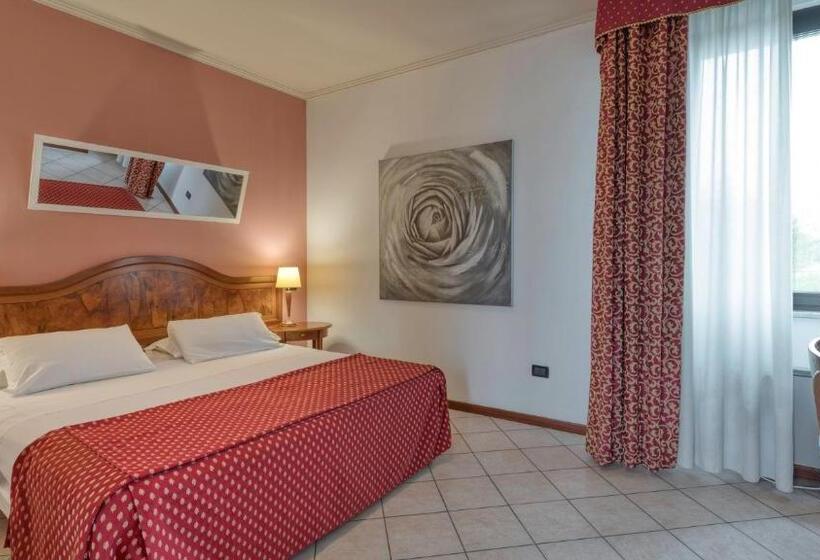 اتاق سوپریور, Primotel Brescia