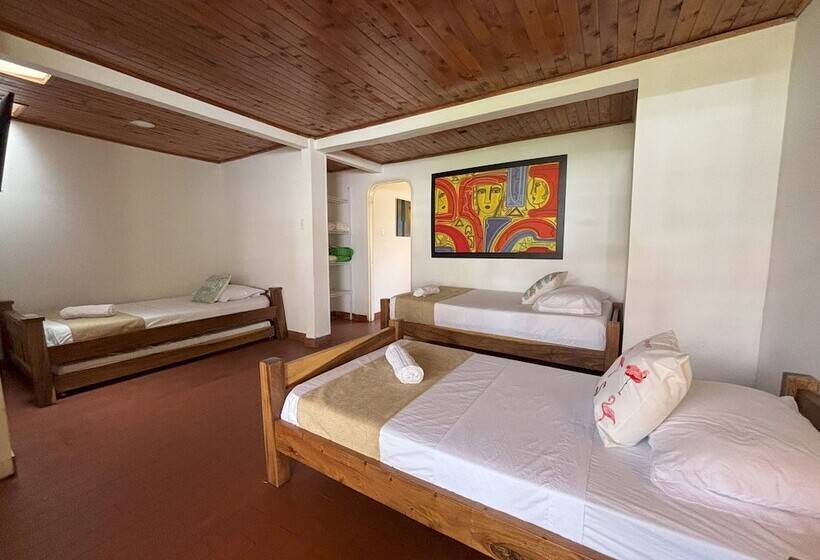 Семейный Номер, Finca Hotel Monte Paz