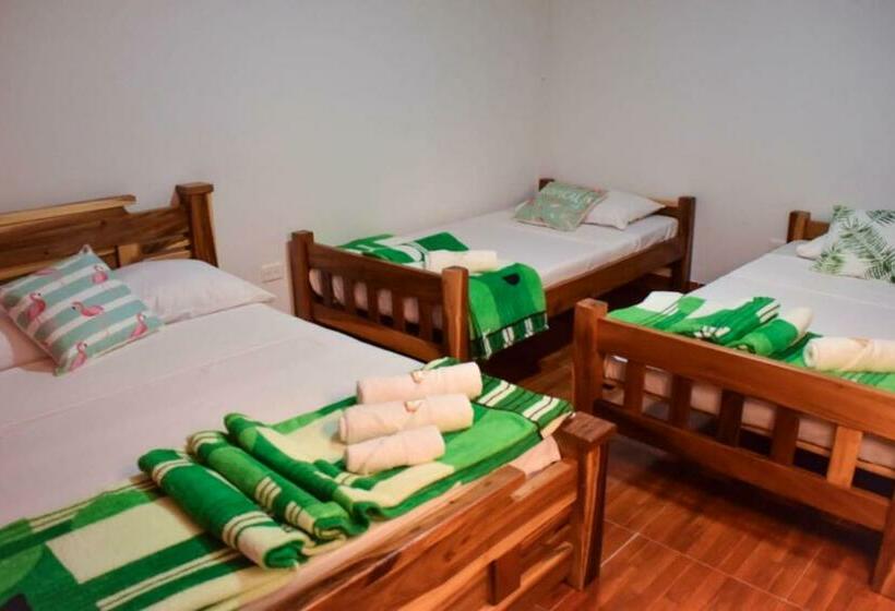 Номер Стандарт Трехместный, Finca Hotel Monte Paz