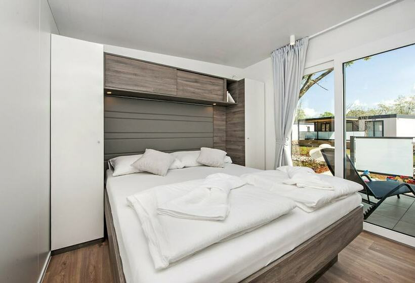 2间卧室的房子, Mediteran Kamp Mobile Homes In Naturist Camping Solaris