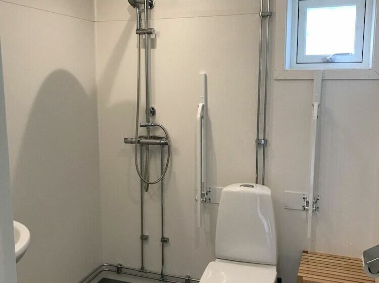 ベーシックルーム, Sandvikengården Stugby