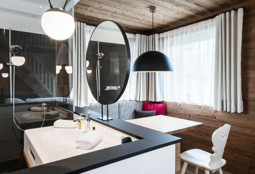Duplex-sviitti, Ciasa Tamá