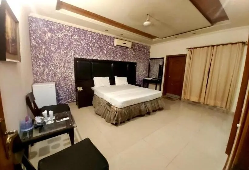 اتاق استاندارد, New Look