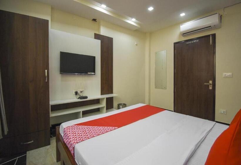 トリプルクラシックルーム, Grover International