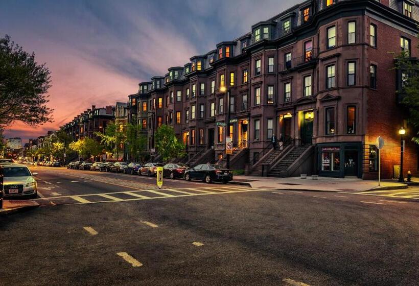 Студия Стандарт, Charming Studio In Boston Brownstone, C.ave#5
