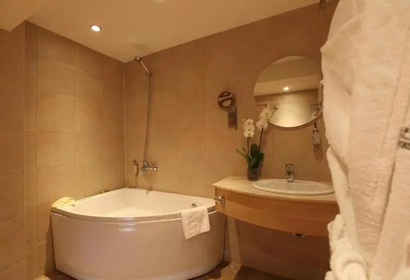 バルコニー付スイート, Belchin Garden Spa&wellness