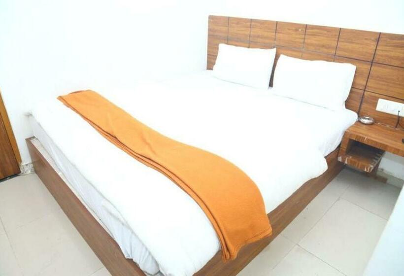 Standardrum, Khushi Palace