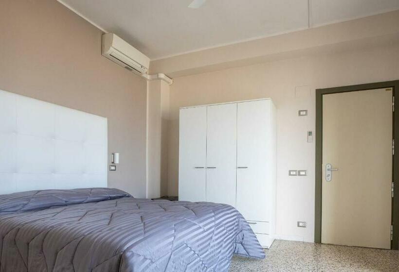 オーシャンビュースタンダードルーム, Deanna