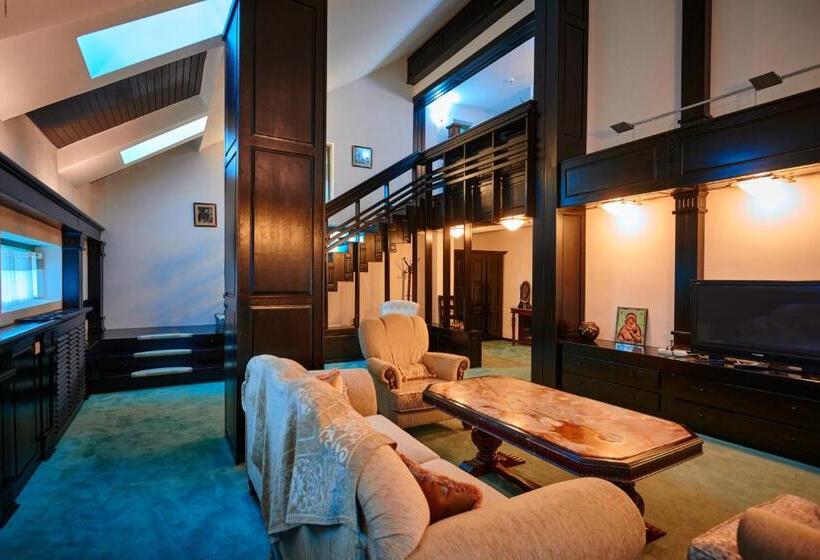 带2个卧室的公寓, & Restaurant Sofia