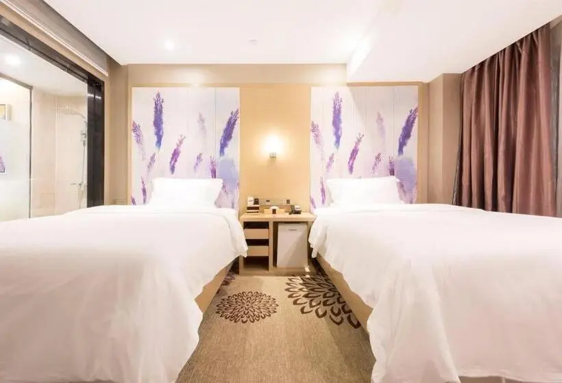 ガーデンビュースタンダードルーム, Lavande Hotel Heyuan Wanlong City