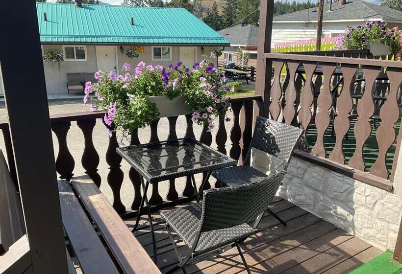 اتاق لوکس, Celadon Lodge