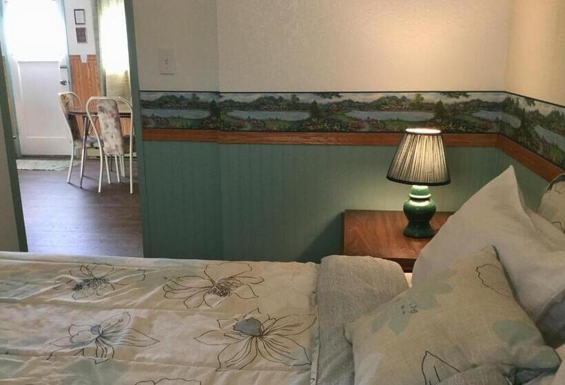 سوئیت 2 خوابه, Celadon Lodge