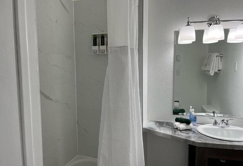 سوییت, Celadon Lodge