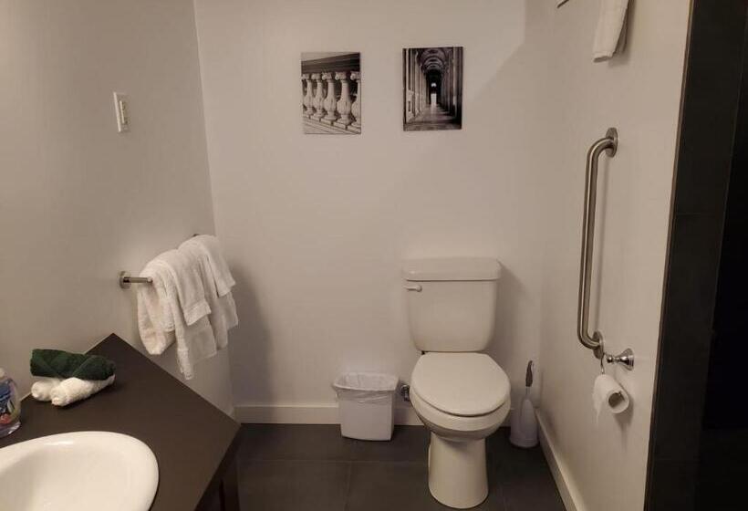 Студия Superior, Celadon Lodge
