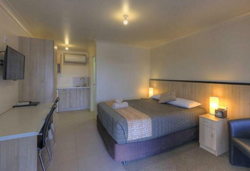 Номер Executive, Starline Motor Inn