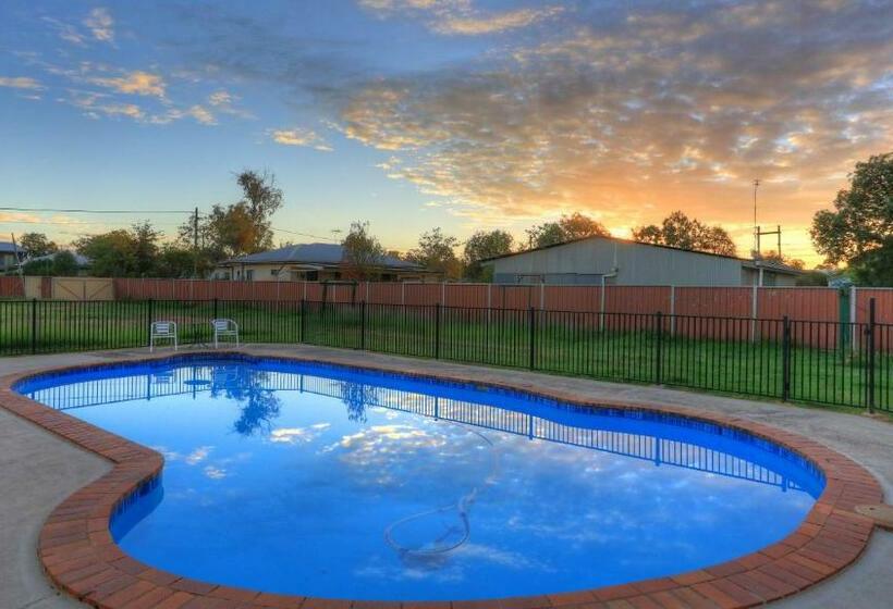 Номер Executive, Starline Motor Inn